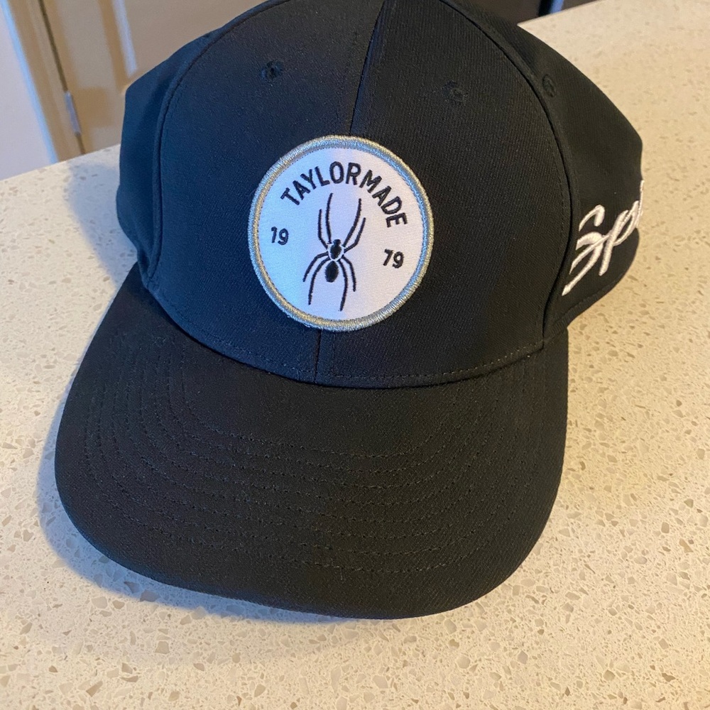 Taylormade Black Cap